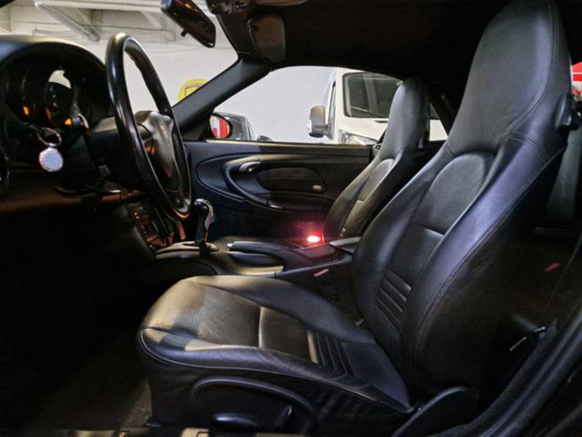 Porsche 911 Cabrio Carrera cat (8)