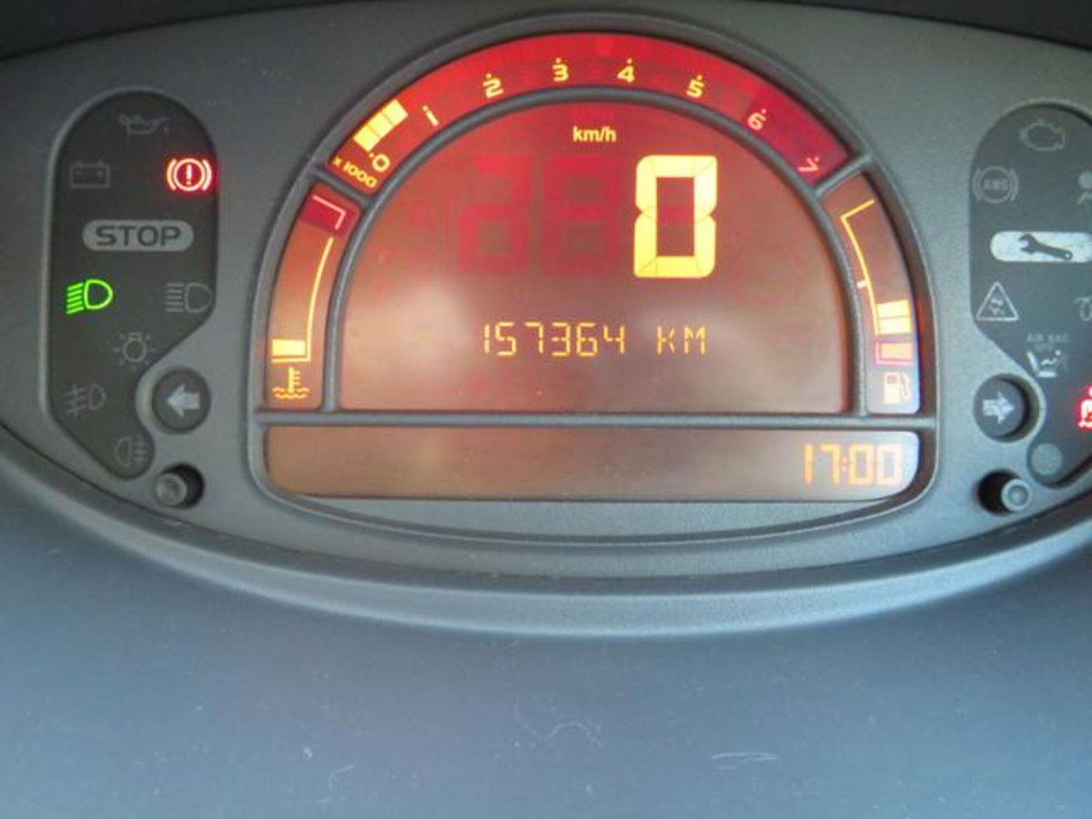 Renault Modus 1.2 16V Dynamique (11)