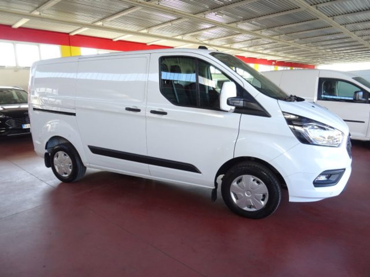 Ford Transit Custom Furgone 300 2.0 EcoBlue 130 PC Furgone Trend (3)