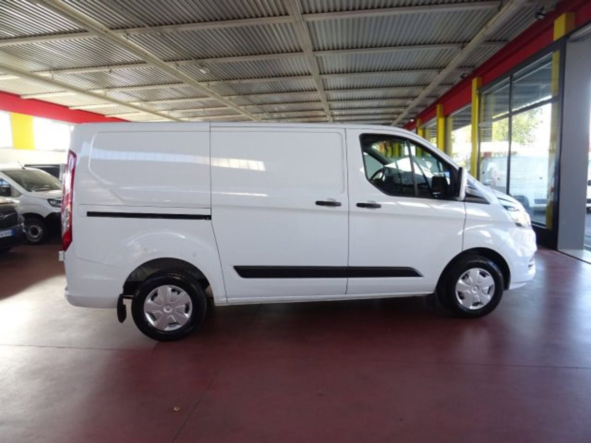 Ford Transit Custom Furgone 300 2.0 EcoBlue 130 PC Furgone Trend (4)