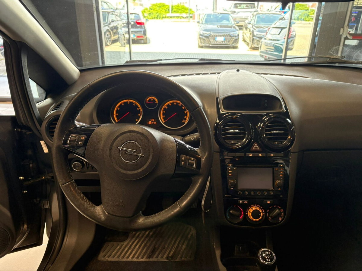 Opel Corsa 1.2 85CV 3 porte GPL-TECH Club (13)