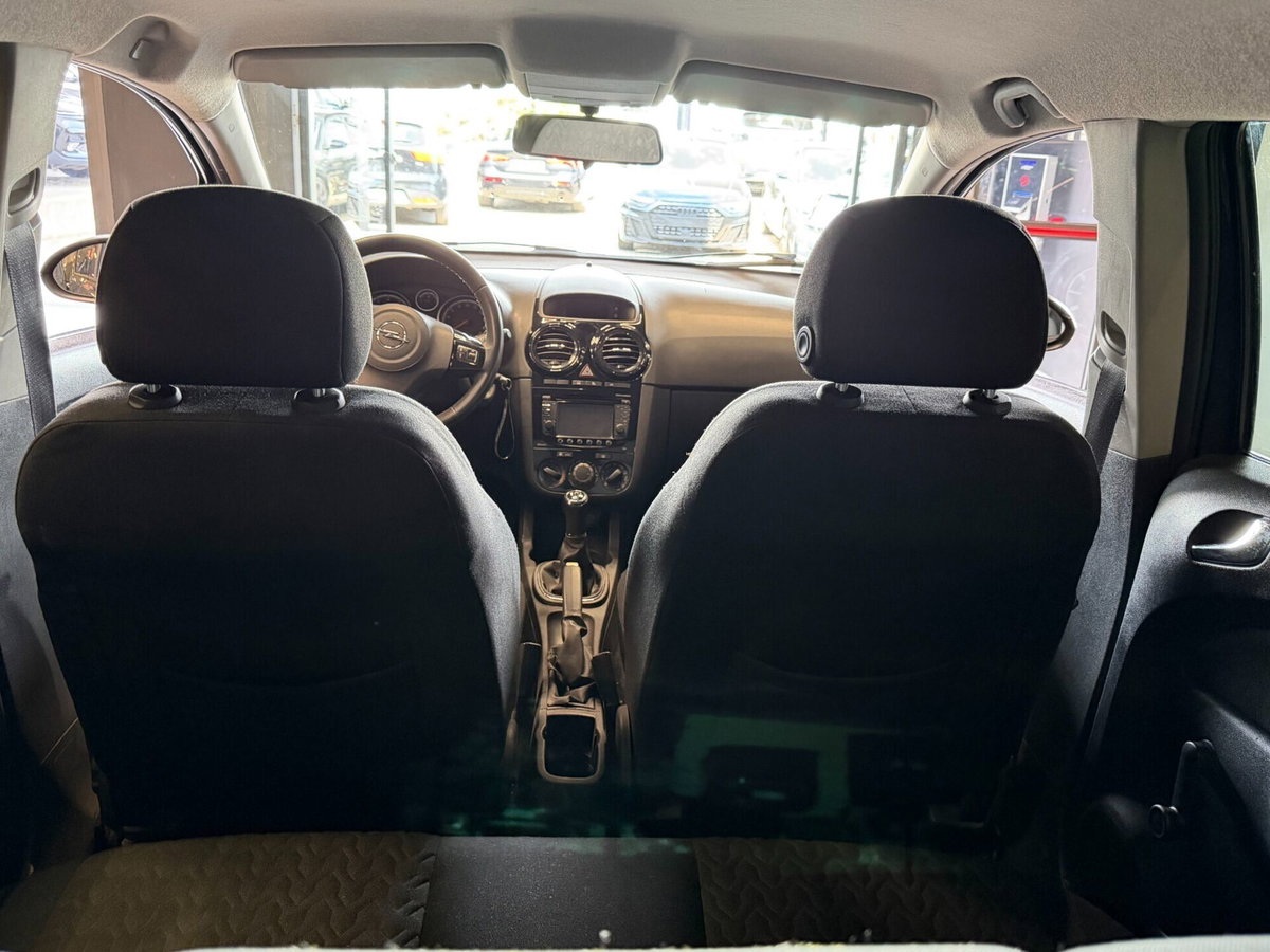 Opel Corsa 1.2 85CV 3 porte GPL-TECH Club (17)