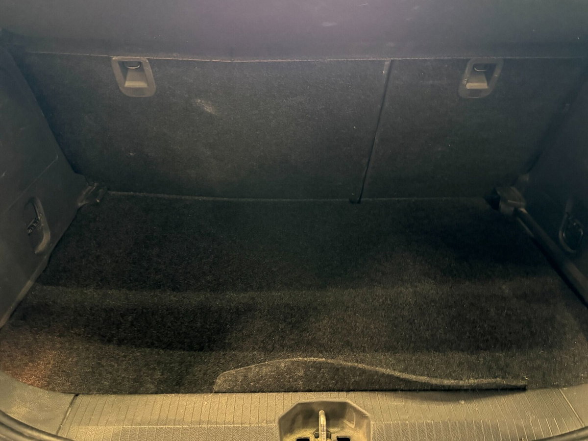 Opel Corsa 1.2 85CV 3 porte GPL-TECH Club (18)