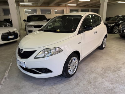 Lancia Ypsilon 1.2 69 CV 5 porte GPL Ecochic Gold usata