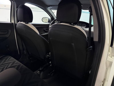 Lancia Ypsilon 1.2 69 CV 5 porte GPL Ecochic Gold (16)