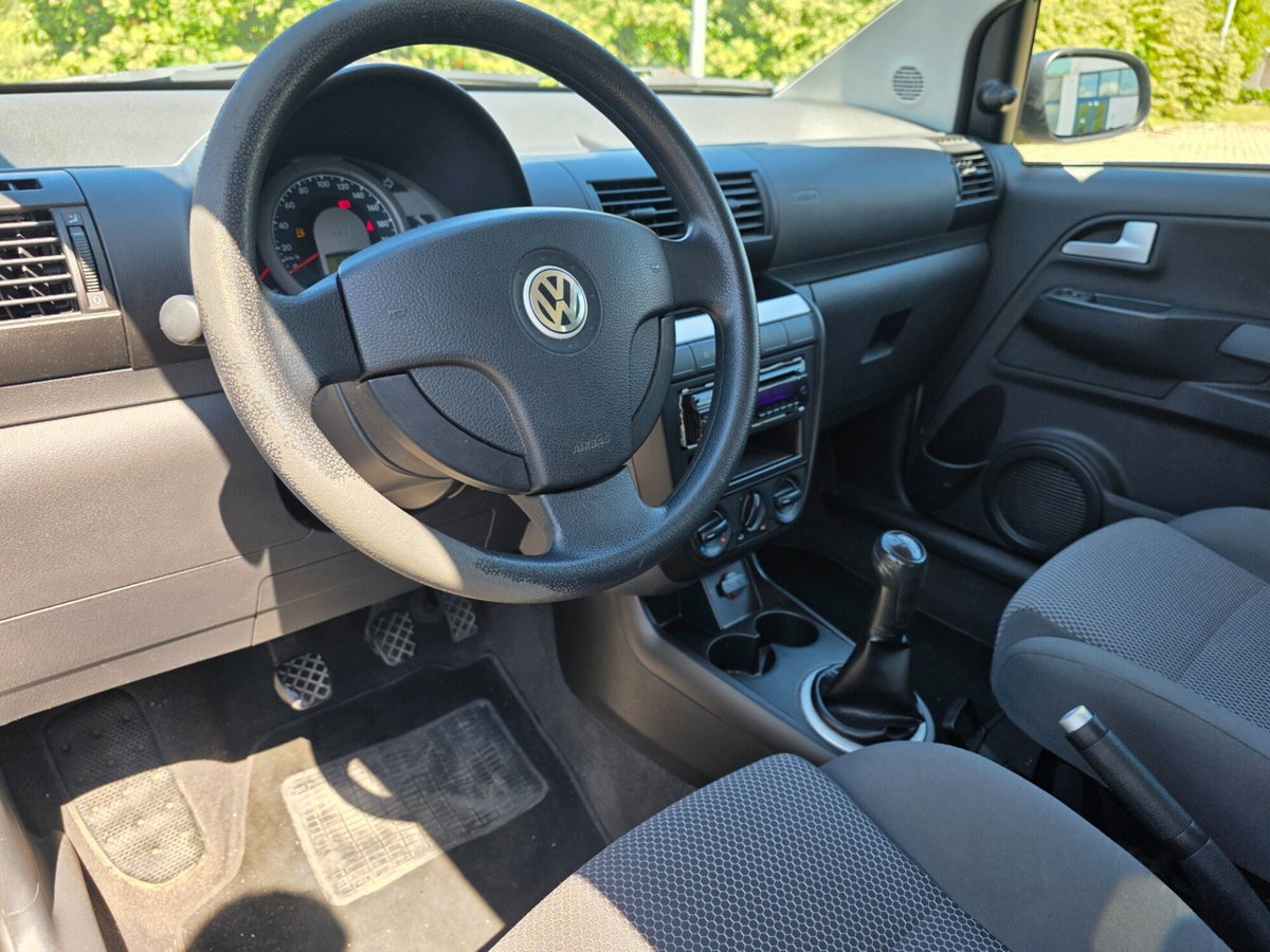 Volkswagen Fox 1.2 (11)