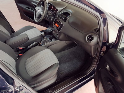 Fiat Punto 1.3 MJT II S&S 95 CV 5 porte Street (12)