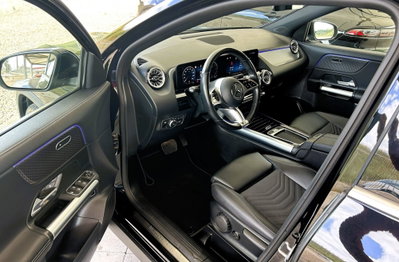 Mercedes-Benz GLA SUV 200 d Advanced 4matic auto (2)