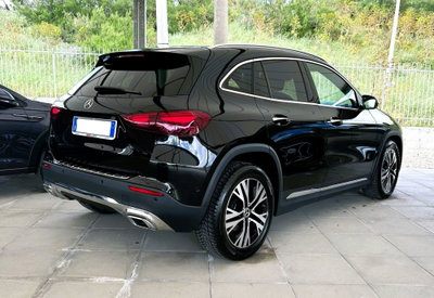 Mercedes-Benz GLA SUV 200 d Advanced 4matic auto (5)