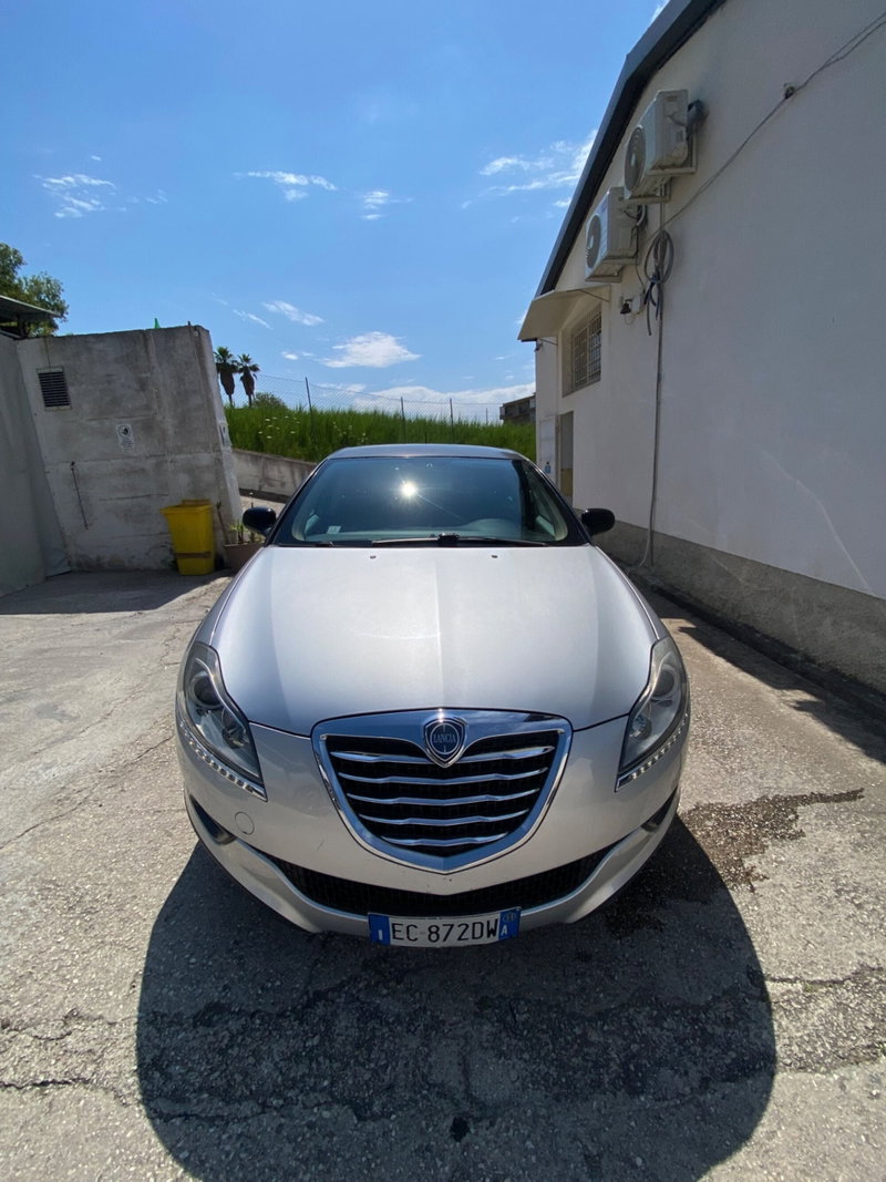 Lancia Delta 1.6 MJT DPF 105 CV Gold