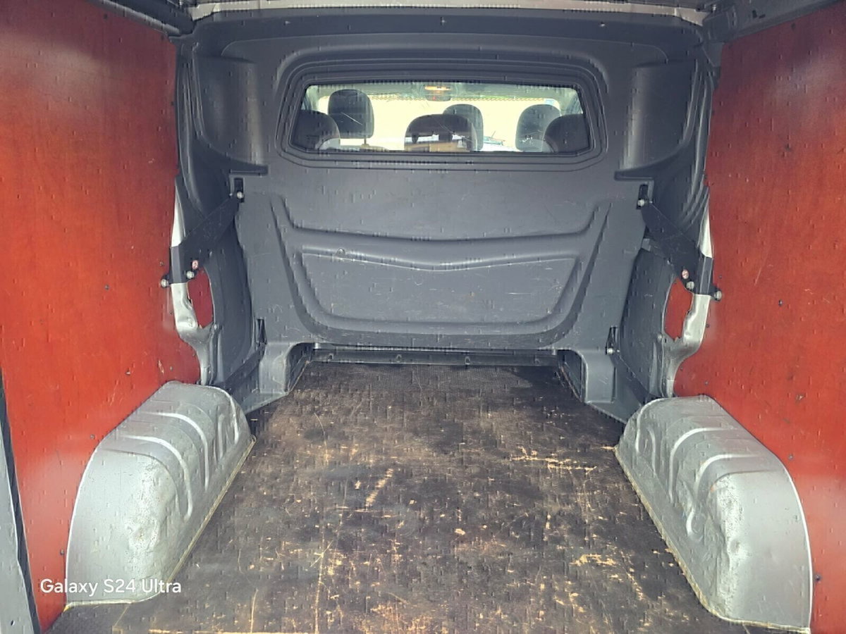 Renault Trafic Furgone T27 1.6 dCi 125CV S&S PC-TN Zen (7)