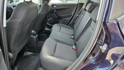 Peugeot 208 82 5 porte Allure (6)