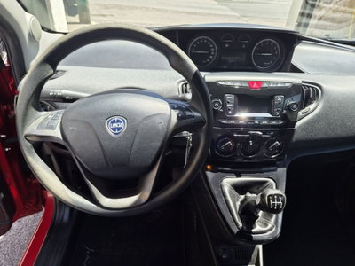 Lancia Ypsilon 1.2 69 CV 5 porte GPL Ecochic Elefantino (9)