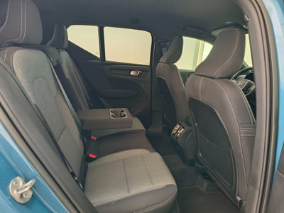 Volvo XC40 B3 automatico Core (15)