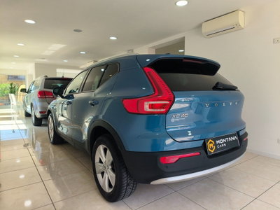 Volvo XC40 B3 automatico Core (6)
