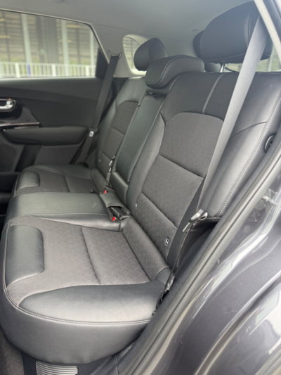 Kia Niro 1.6 GDi DCT HEV Urban (10)