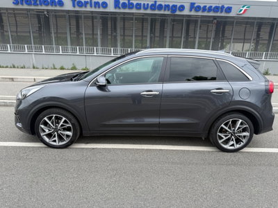 Kia Niro 1.6 GDi DCT HEV Urban (3)
