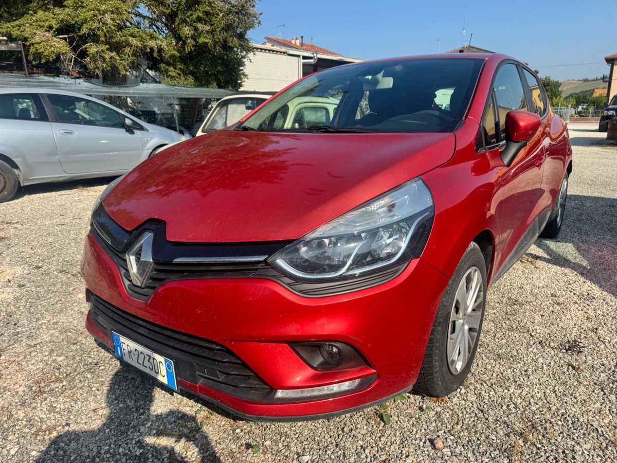 Renault Clio dCi 8V 75CV Start&Stop 5 porte Energy Zen (3)