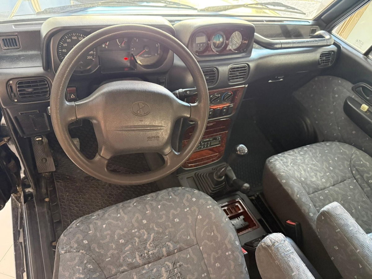 Hyundai Galloper TDI Corto Comfort (12)