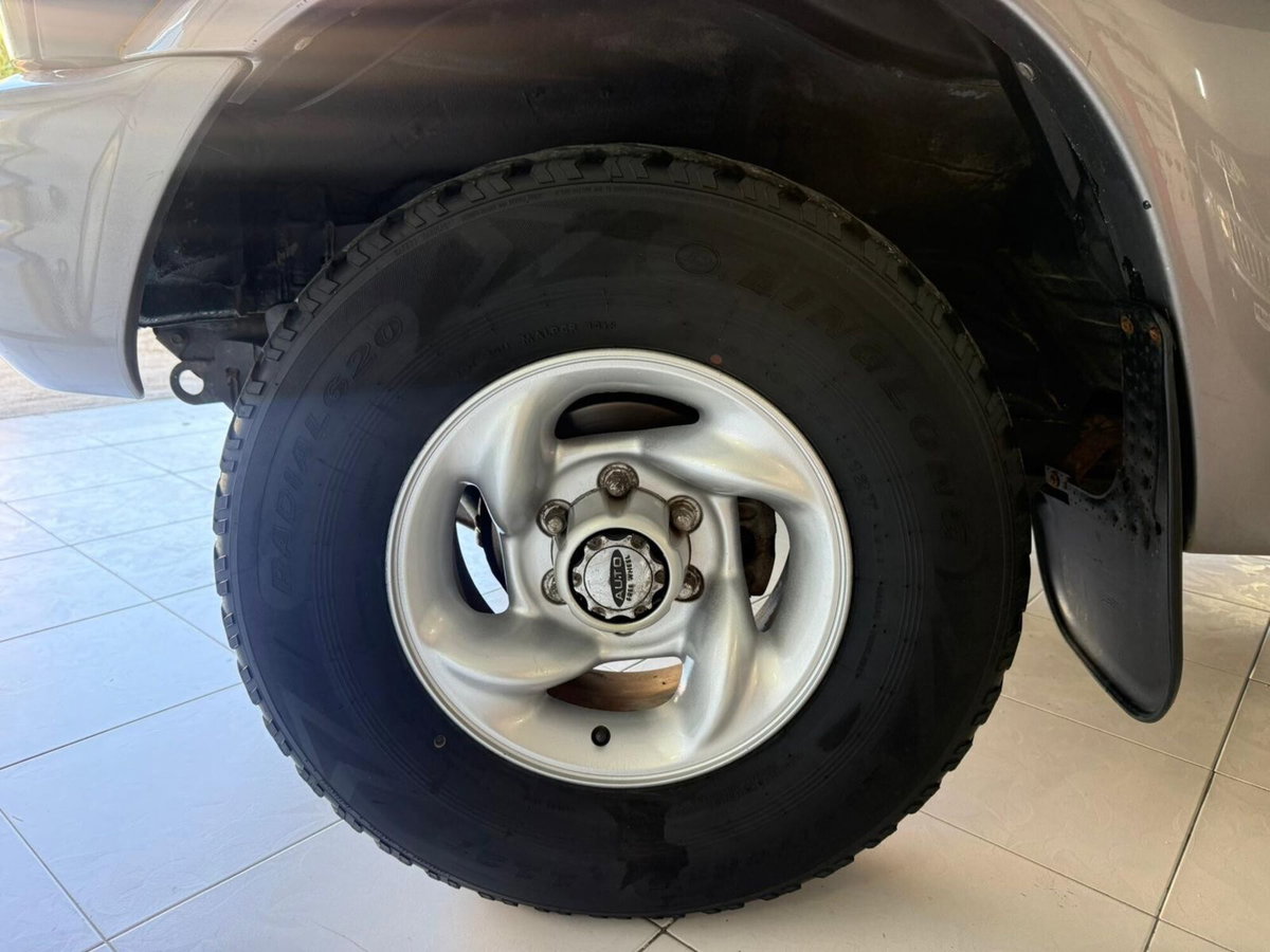 Hyundai Galloper TDI Corto Comfort (7)