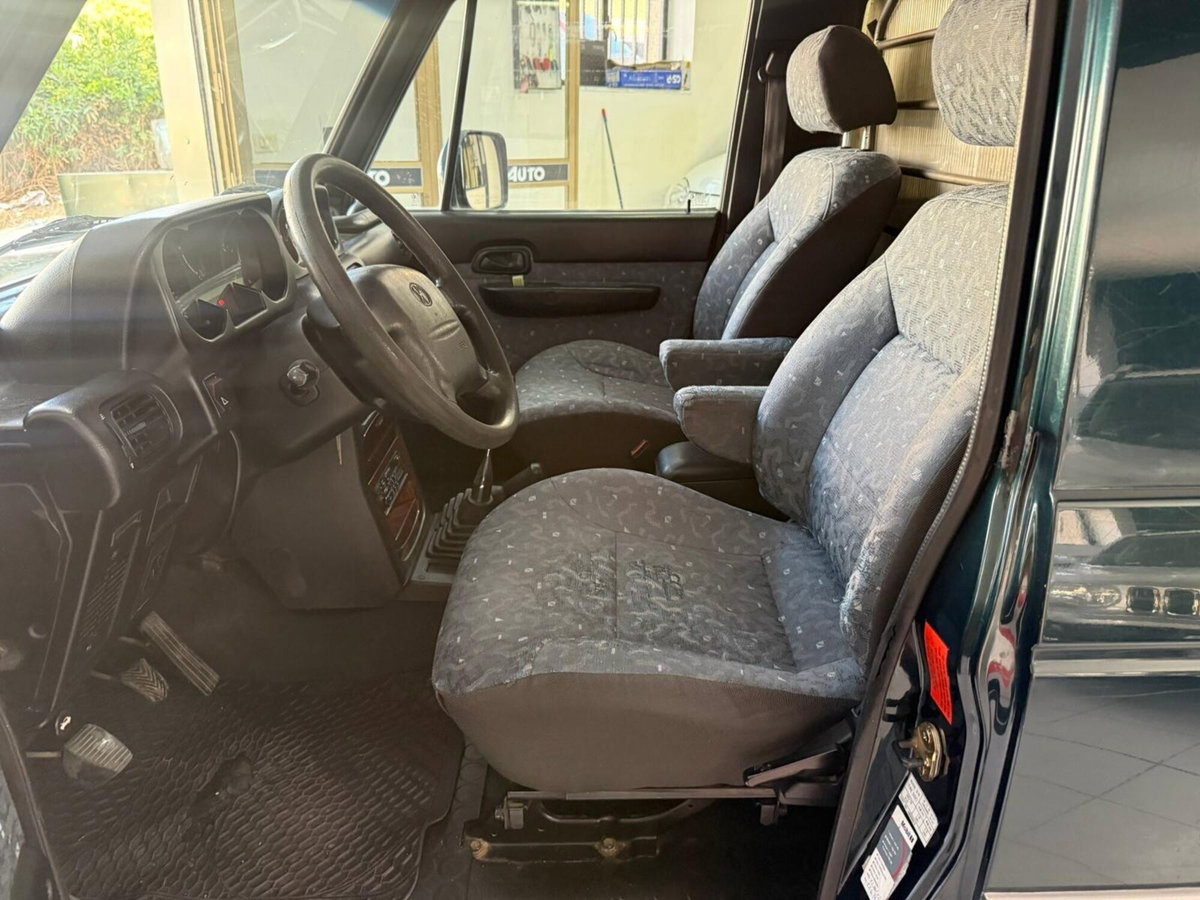 Hyundai Galloper TDI Corto Comfort (9)