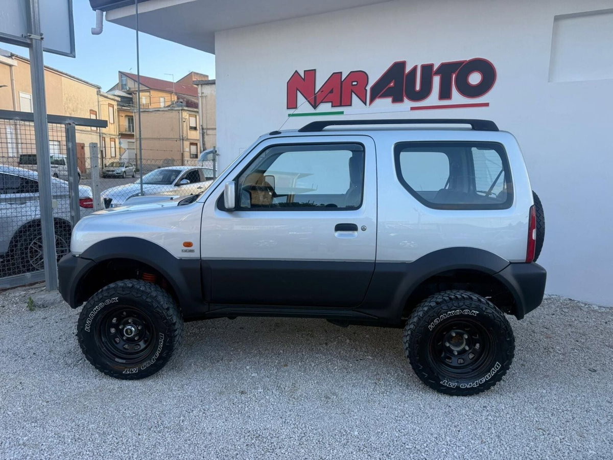Suzuki Jimny 1.5 DDiS cat 4WD JLX Più (10)