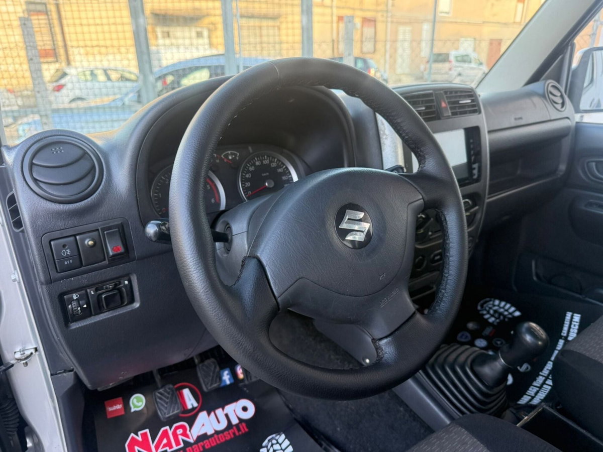 Suzuki Jimny 1.5 DDiS cat 4WD JLX Più (15)