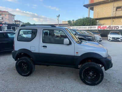 Suzuki Jimny 1.5 DDiS cat 4WD JLX Più (5)