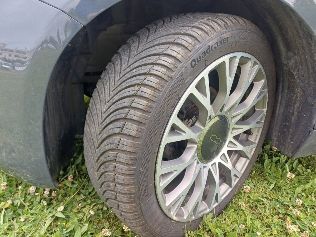 Fiat 500 1.2 EasyPower Lounge (9)