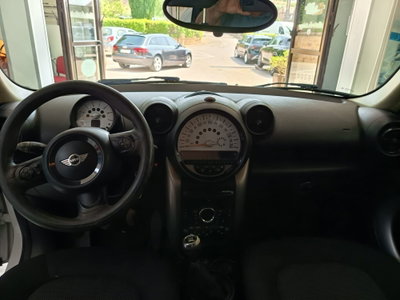 MINI Mini Countryman 1.6 Cooper D Countryman (10)