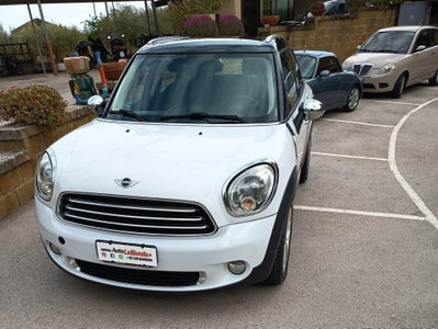 MINI Mini Countryman 1.6 Cooper D Countryman (2)