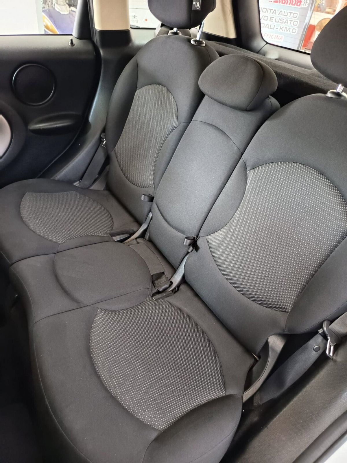 MINI Mini Countryman 1.6 Cooper D Countryman (9)