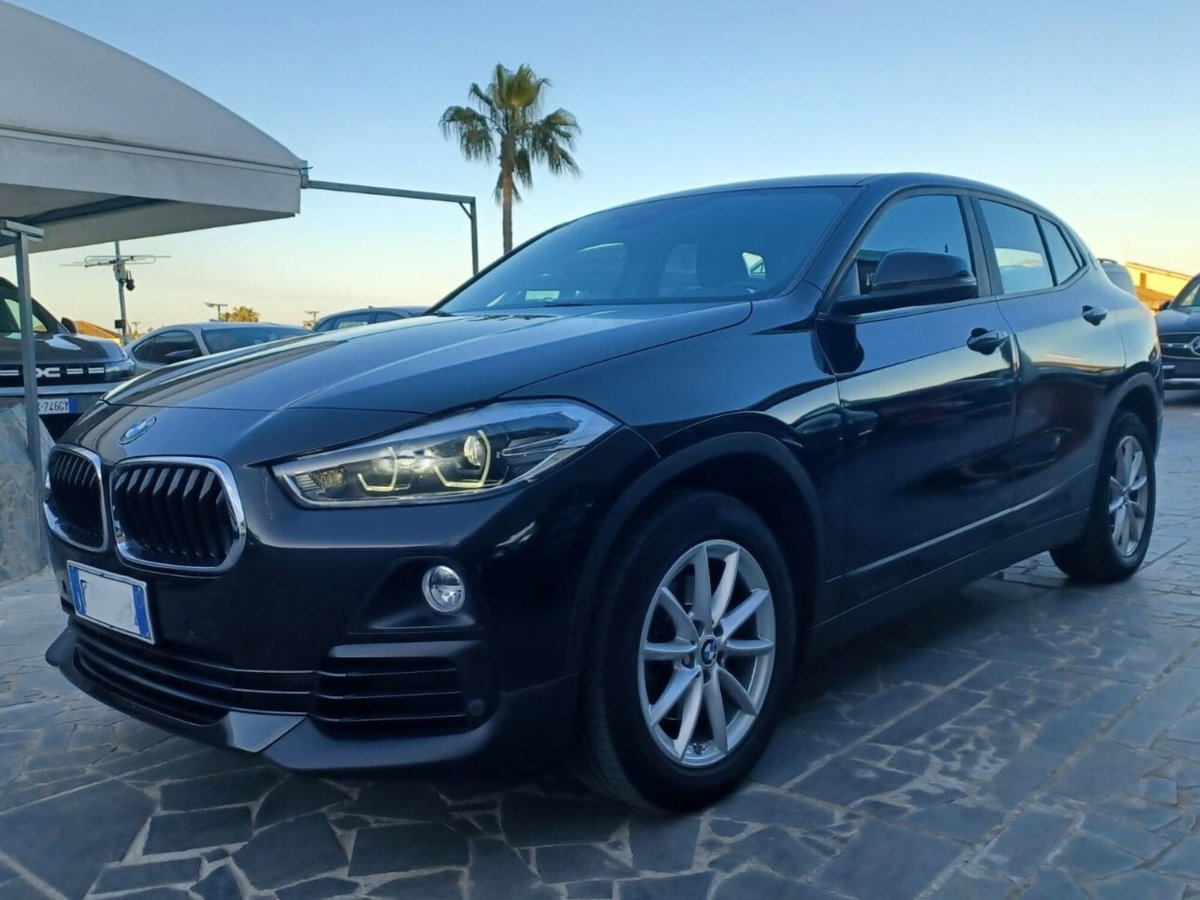 BMW X2 sDrive18d Business-X