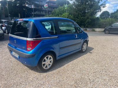 Peugeot 1007 1.4 Trendy (5)