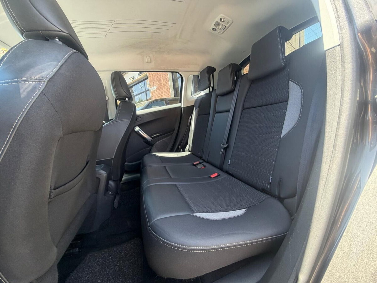 Peugeot 2008 100 S&S Allure (13)