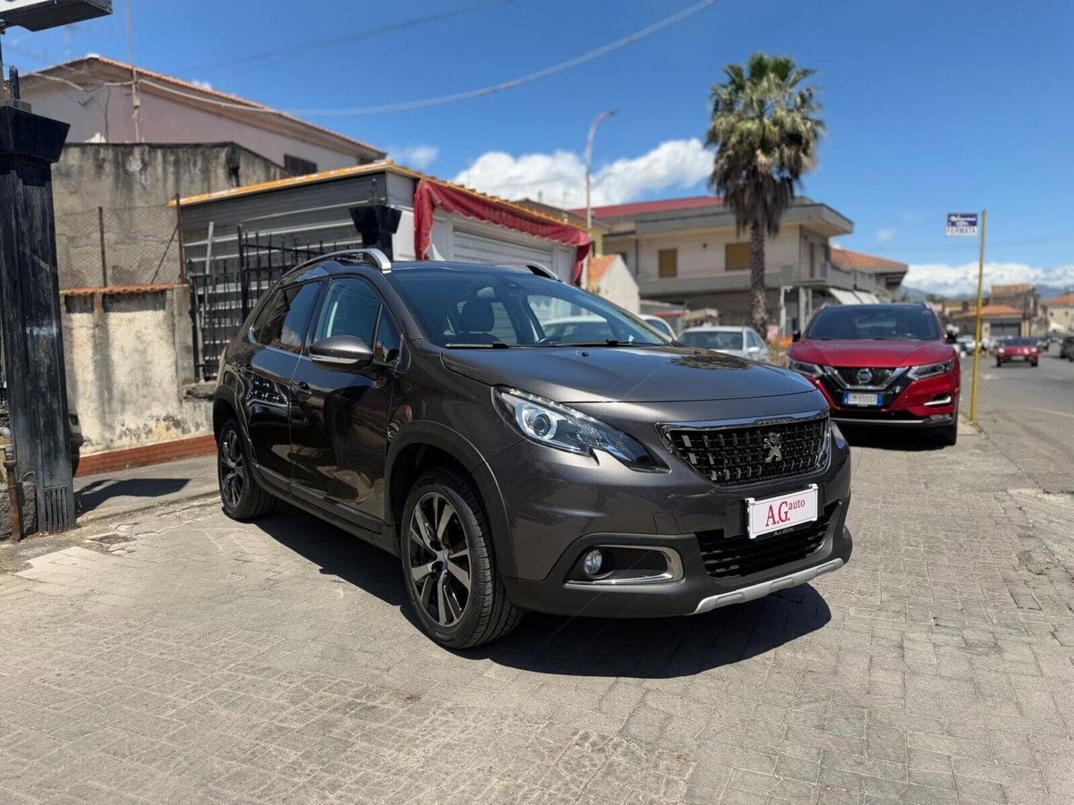 Peugeot 2008 100 S&S Allure (3)