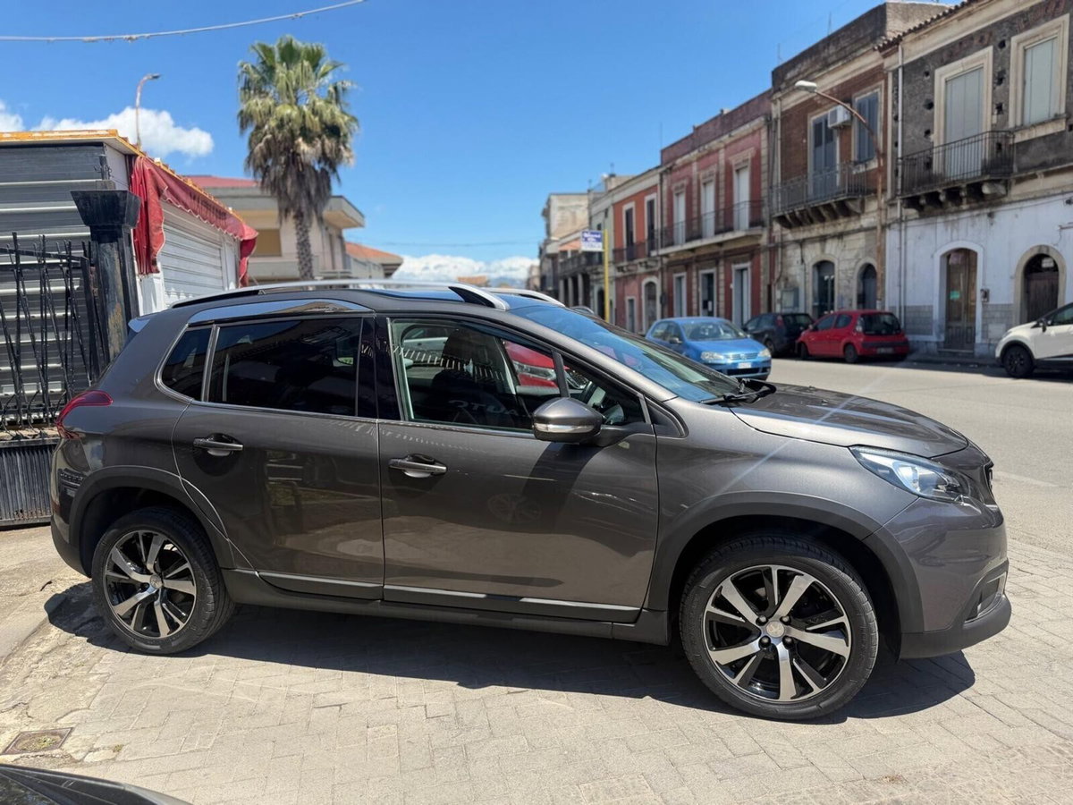 Peugeot 2008 100 S&S Allure (4)