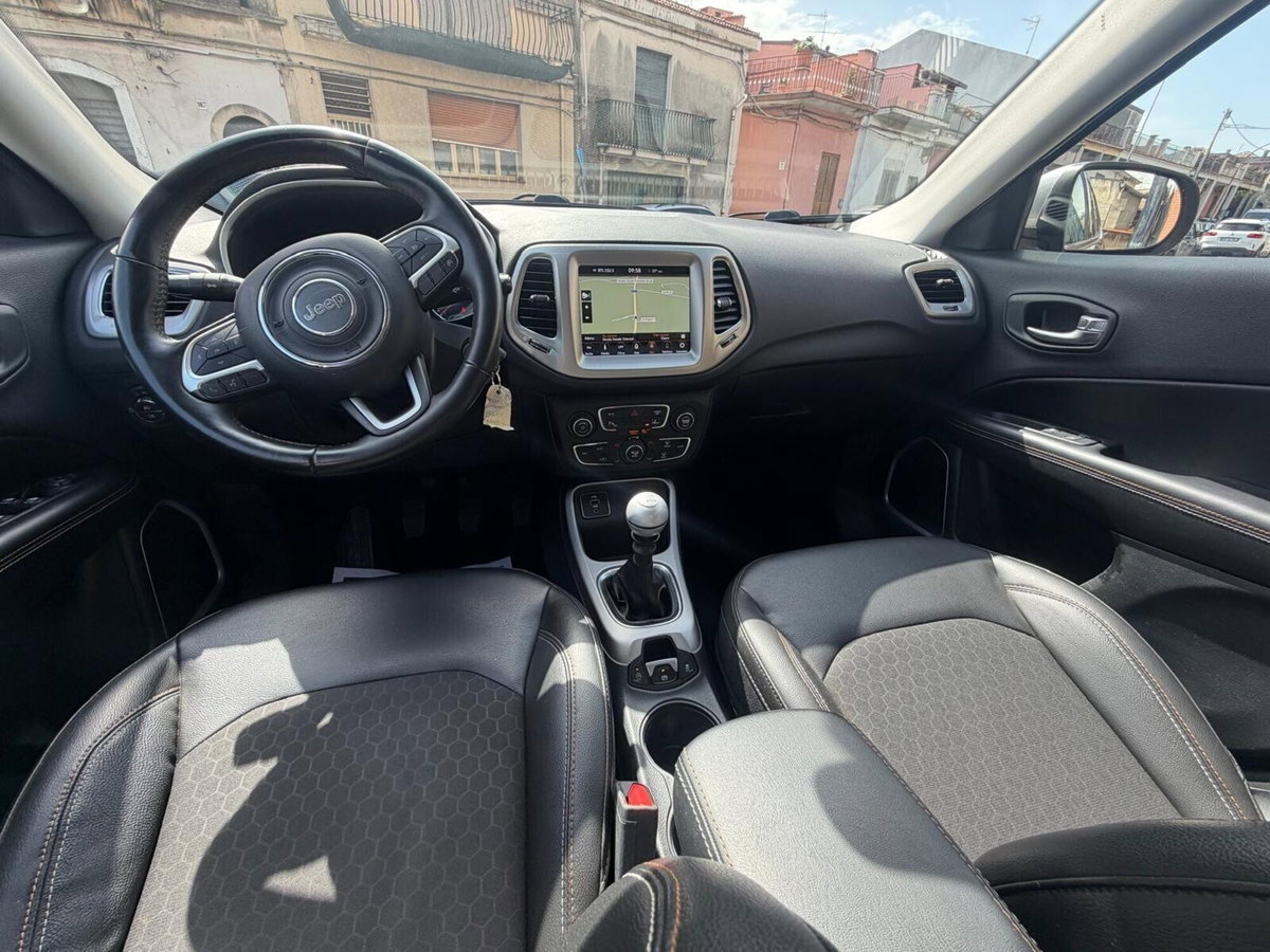Jeep Compass 1.6 Multijet II 2WD Business (18)
