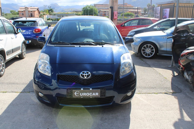 Toyota Yaris 1.D-4D DPF 5 porte Now