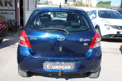 Toyota Yaris 1.D-4D DPF 5 porte Now (6)