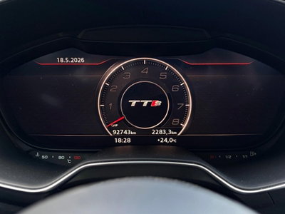 Audi TT Coupé 2.0 TFSI quattro S tronic S line (11)