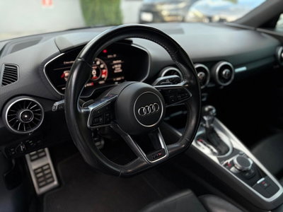 Audi TT Coupé 2.0 TFSI quattro S tronic S line (9)