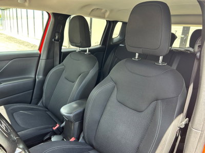 Jeep Renegade 1.6 Mjt 120 CV Limited (18)