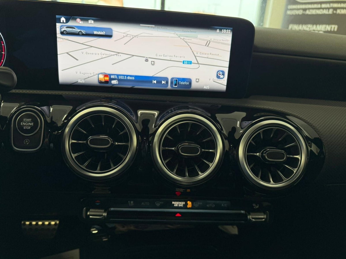 Mercedes-Benz Classe A 200 Automatic Premium (17)