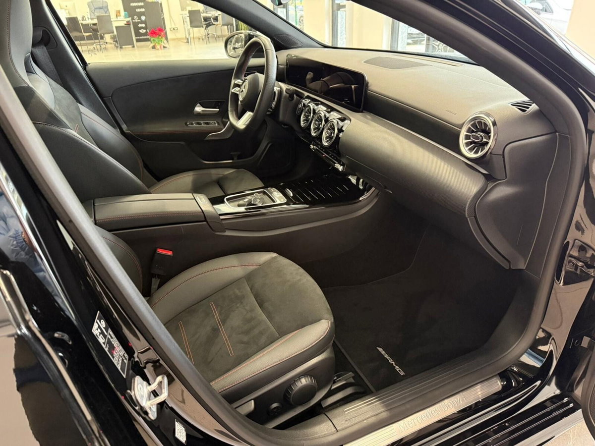 Mercedes-Benz Classe A 200 Automatic Premium (8)