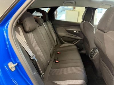 Peugeot 3008 BlueHDi 130 S&S Active (14)