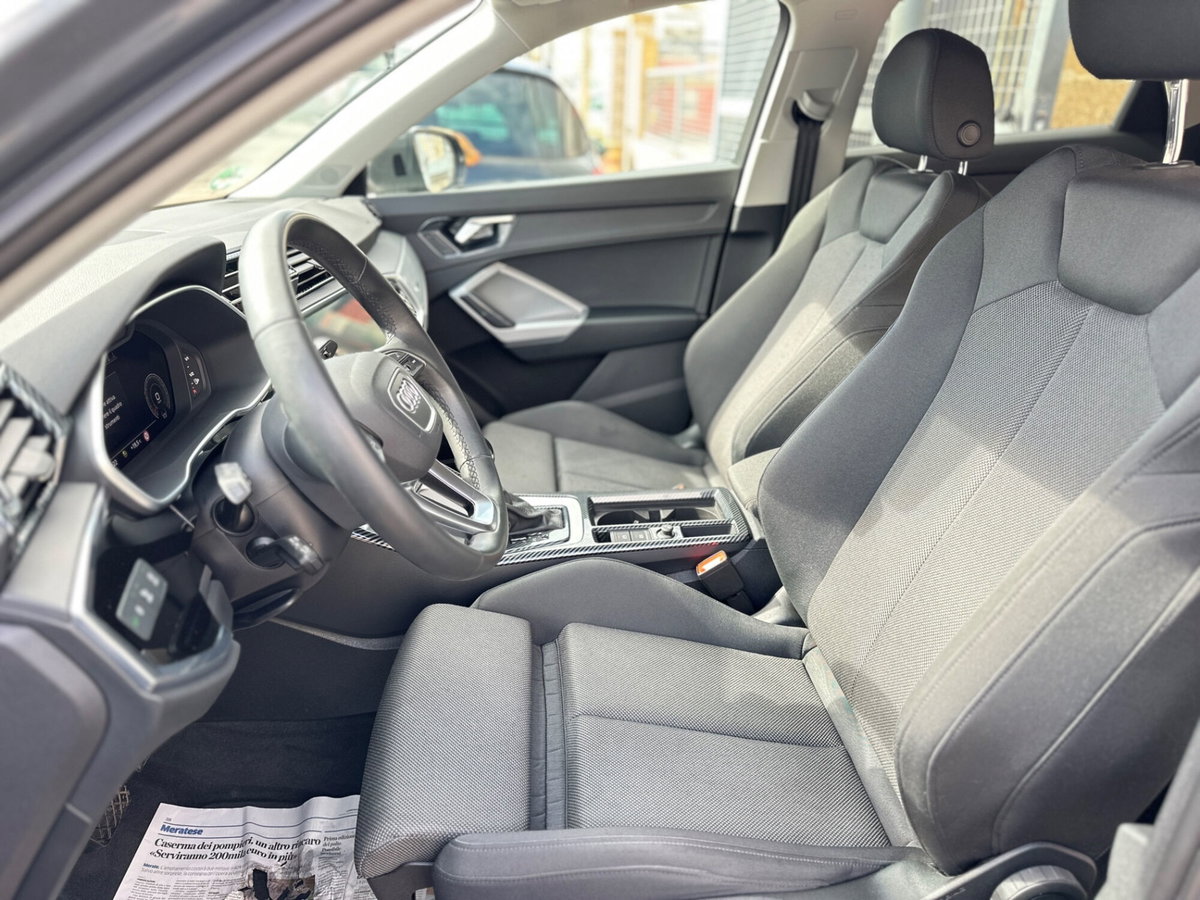Audi Q3 Sportback 35 TDI quattro S tronic S line edition (10)