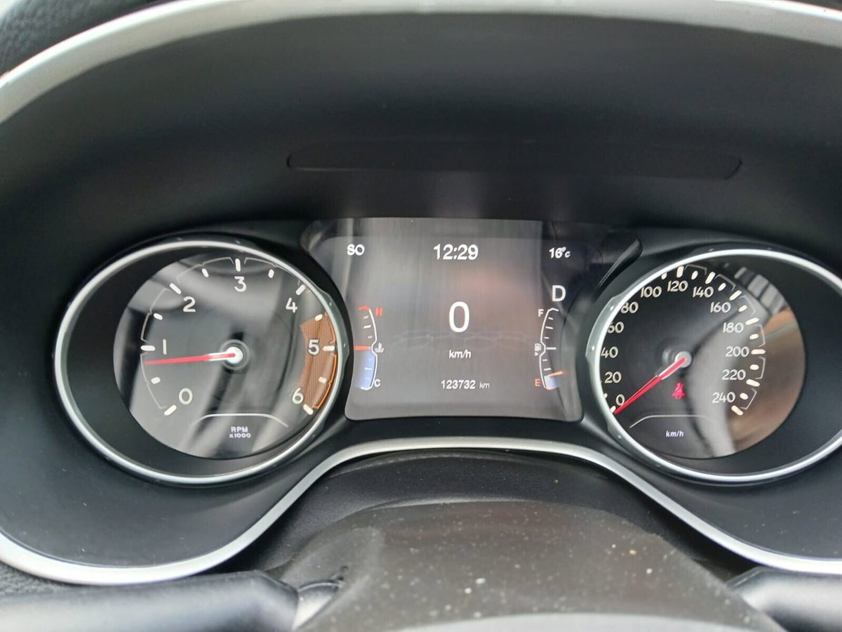 Jeep Compass 2.0 Multijet II aut. 4WD Limited (9)