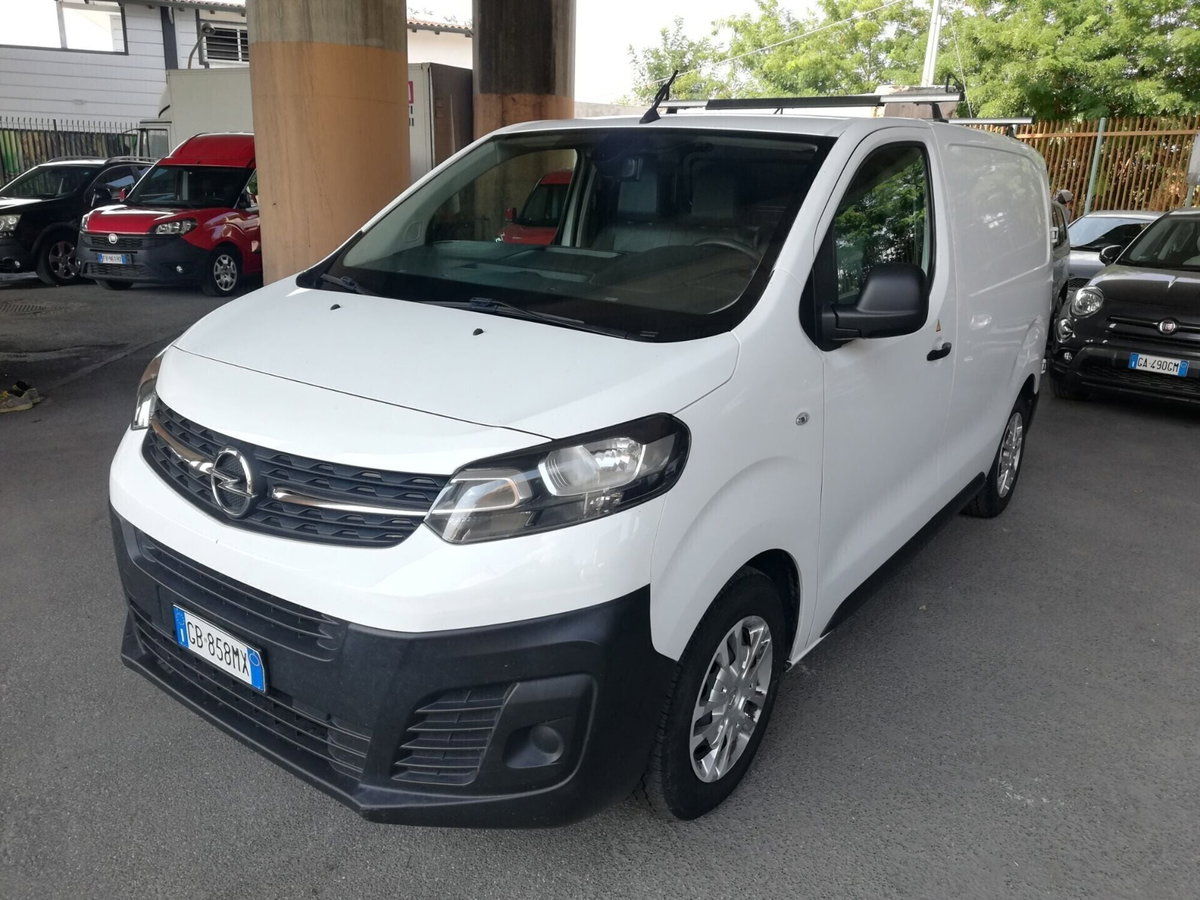 Opel Vivaro Furgone 1.5 Diesel 100CV S&S PC-TN S Furgone Essentia (3)