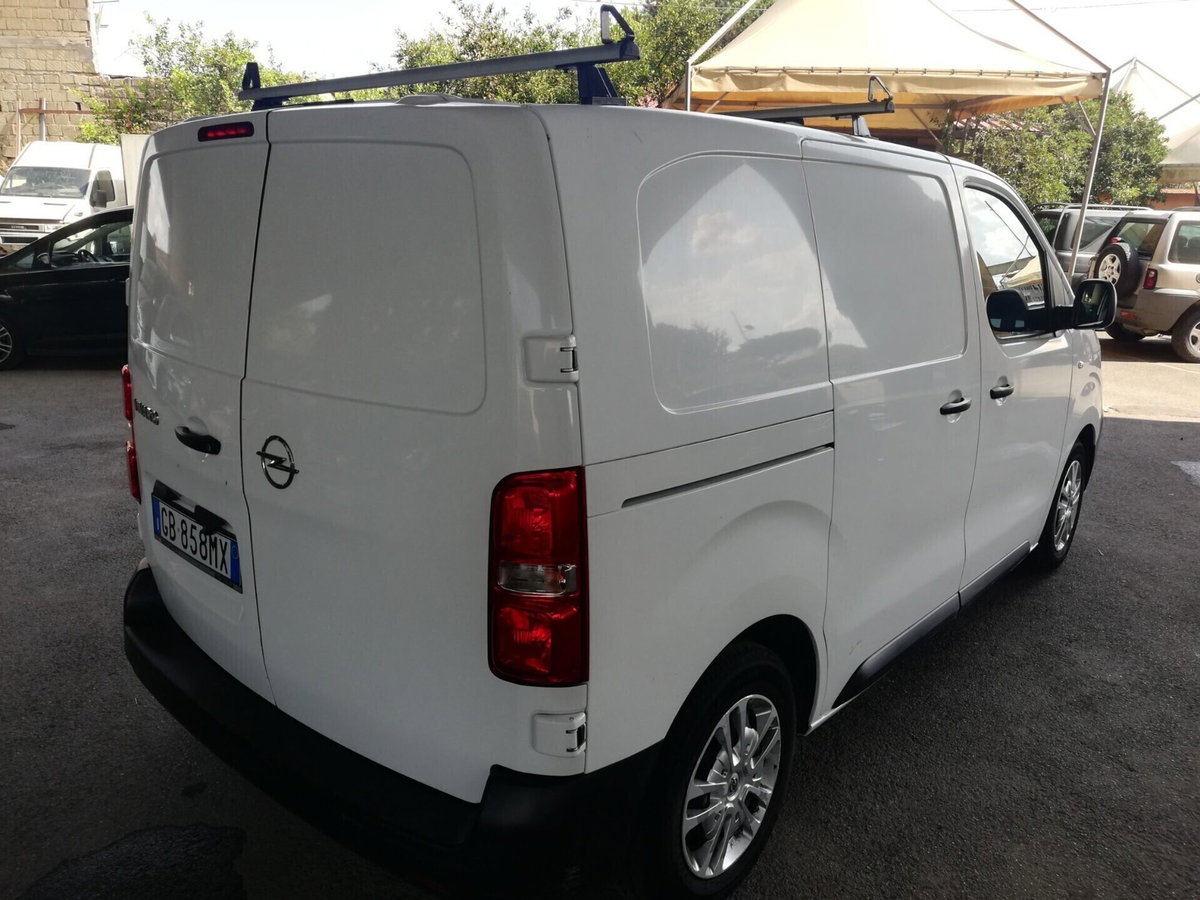 Opel Vivaro Furgone 1.5 Diesel 100CV S&S PC-TN S Furgone Essentia (6)